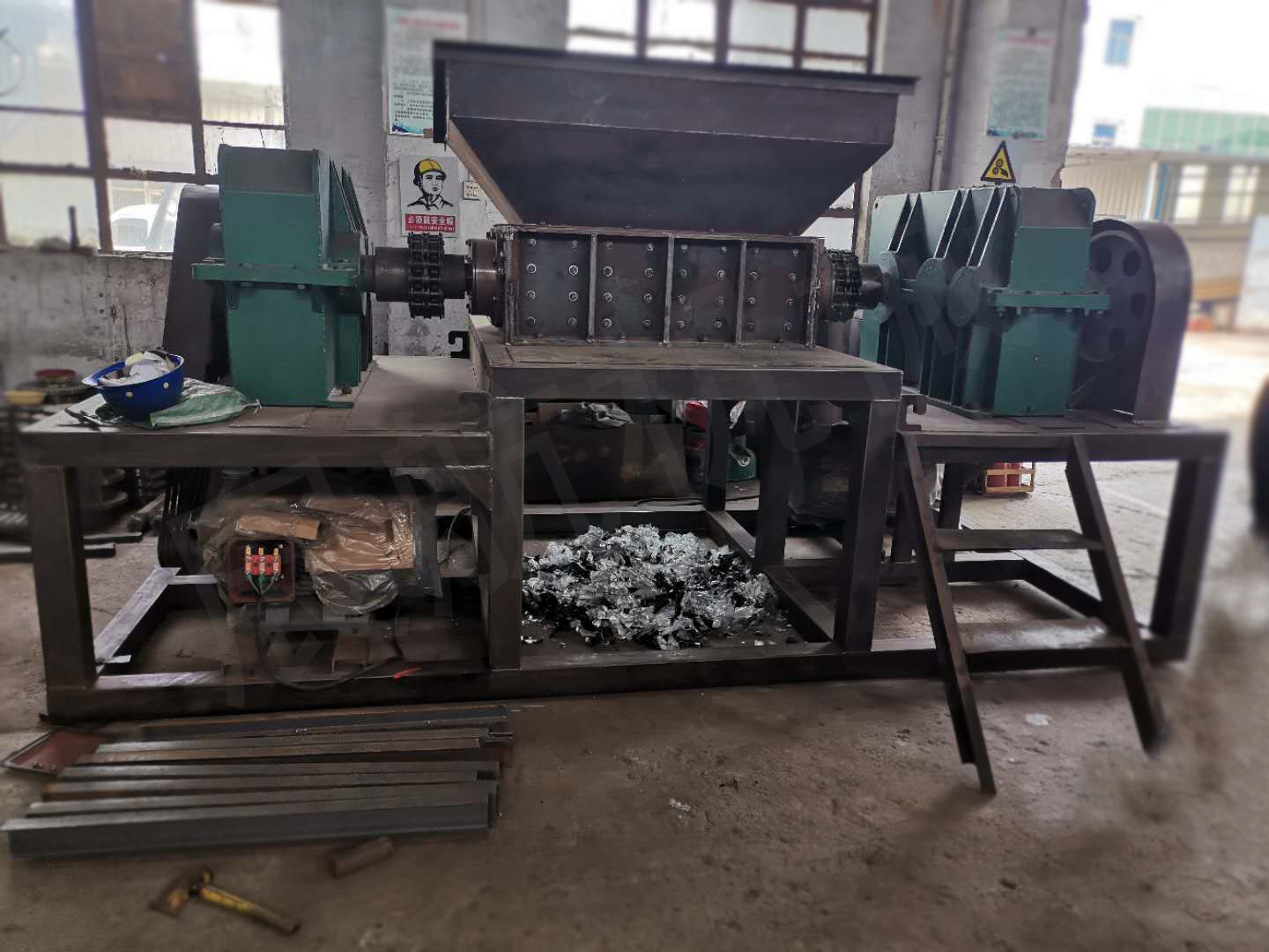 800型撕碎機(jī)（重型）
